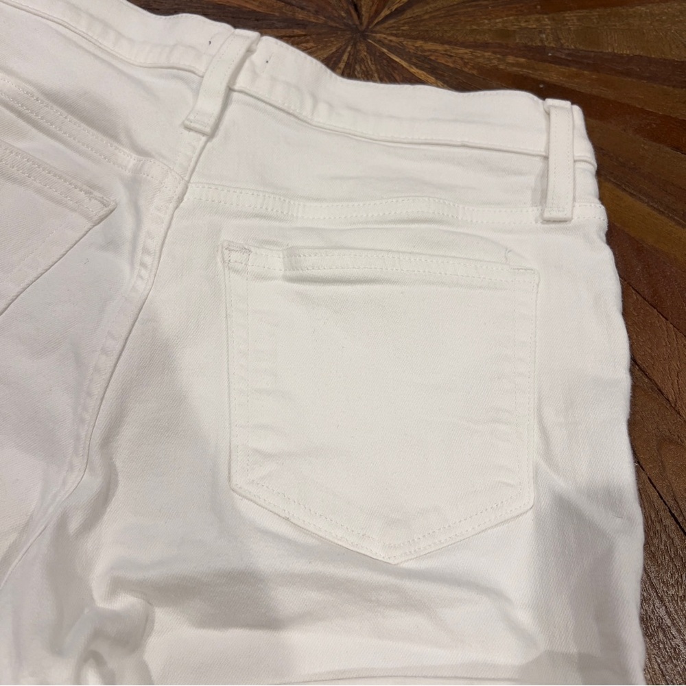 J Crew Jean Short - Picture 5 of 6